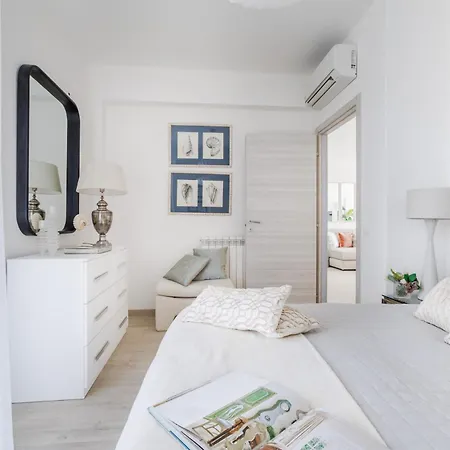 Marine Charm Daire Viareggio